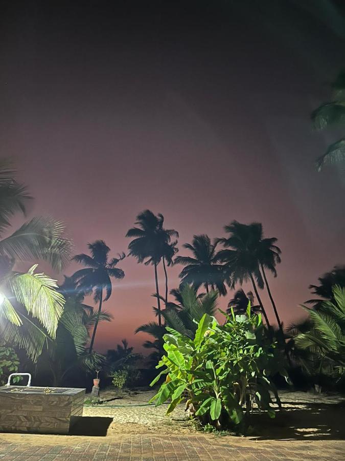 Beach Faceing Rooms With Private Beach Kalyānpur Buitenkant foto